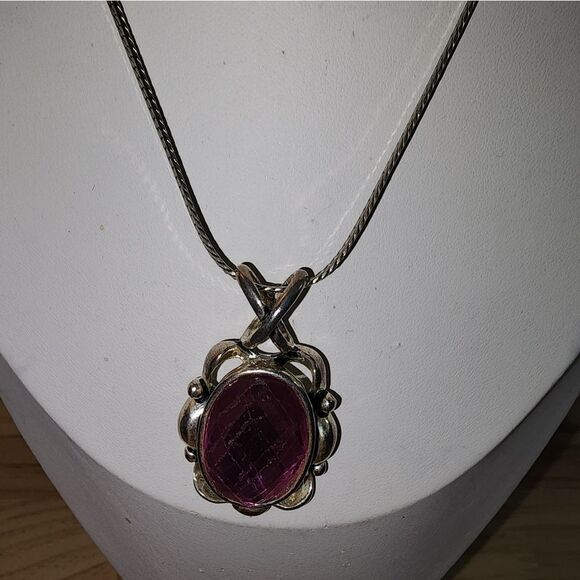 Silver and Purple Pendant Necklace 16" - Picture 8 of 8